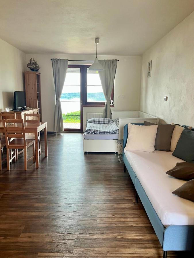 Apartman Plachetnice 프라임부르크 외부 사진